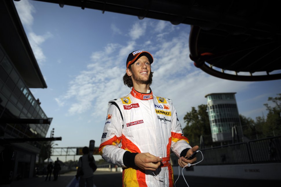 Romain Grosjean l-a înlocuit pe Vitaly Petrov la Lotus Renault