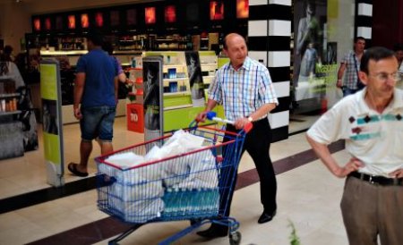 Traian Băsescu: Cred că este bine să nu cumpărăm zarzavaturi olandeze
