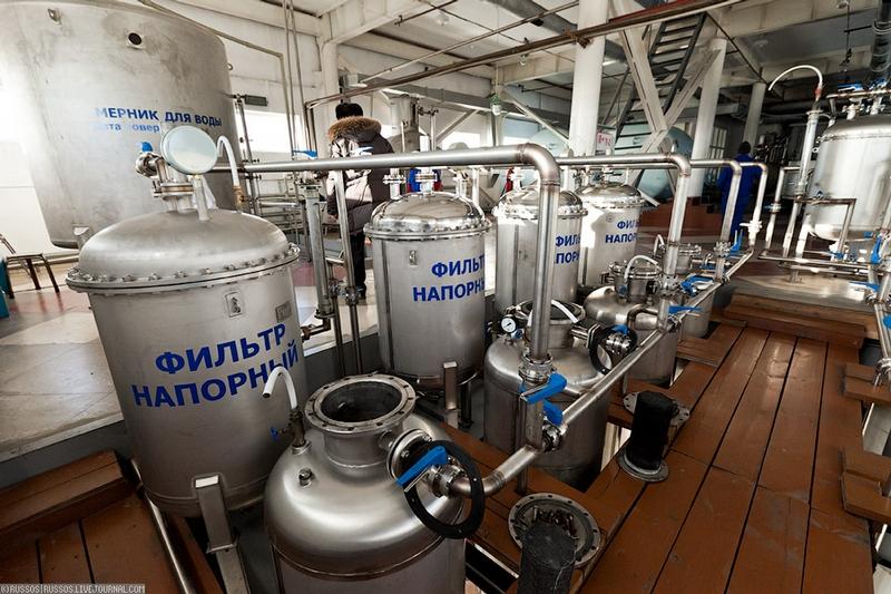 Află care este ingredientul SECRET al celei mai iubite băuturi alcoolice. Ai grijă la ce înghiţi 121341