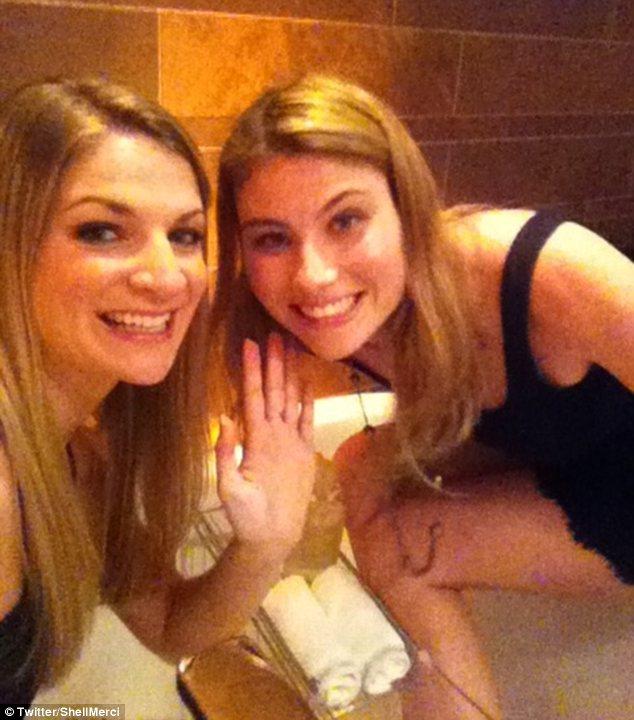 Imaginile care justifică divorţul. Vezi cu cine s-a culcat soţul lui Kim Kardashian în timp ce ERA căsătorit cu diva 121296