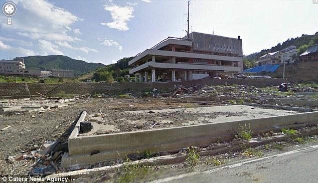 Locul pe unde a trecut moartea, filmat de Google Street View. Japonia a rămas pustiită după tsunami 121309
