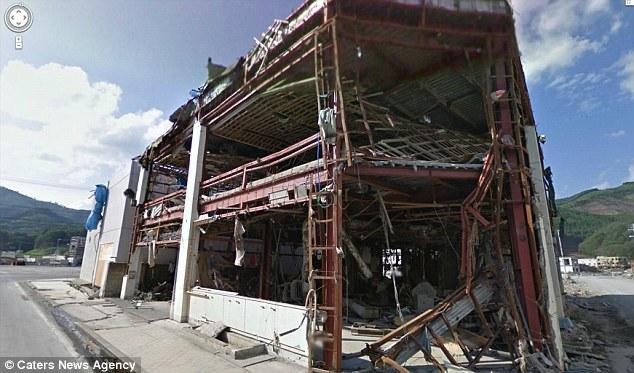 Locul pe unde a trecut moartea, filmat de Google Street View. Japonia a rămas pustiită după tsunami 121310