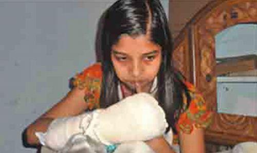 A fost MUTILATĂ pentru că a vrut să înveţe! Prin ce CHINURI a trecut o fată în numele educaţiei 121705