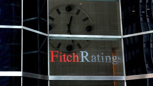 Fitch ia în considerare retrogradarea ratingului de ţară a şase ţări europene