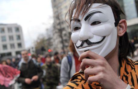 Manifestanţi &quot;Occupy Wall Street&quot;, arestaţi după trei luni de proteste