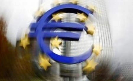 Miniştrii de Finanţe din zona Euro vor discuta luni despre criza datoriilor suverane