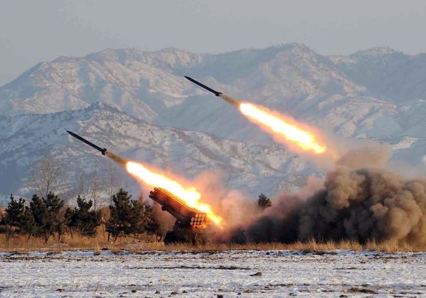 Coreea de Nord a testat rachete de acţiune scurtă în ziua în care a anunţat decesul lui Kim Jong-il