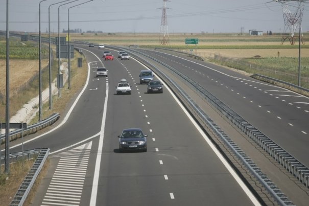 Inaugurare nefericită pe autostrada Timişoara-Arad: a avut loc primul accident