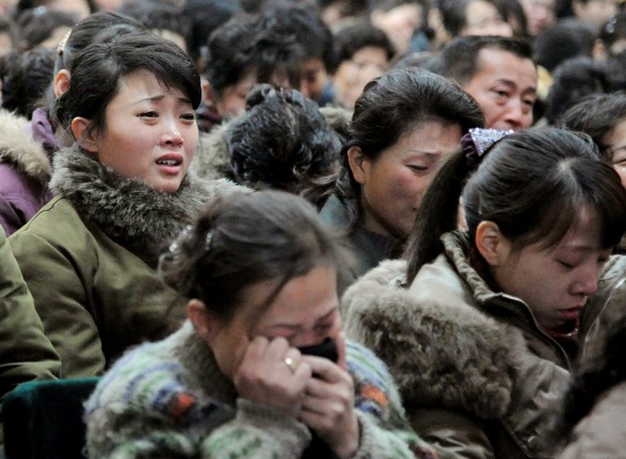Kim Jong-il, jelit în masă de popor. Armata Coreei de Sud în alertă, după ce Nordul a testat mai multe rachete