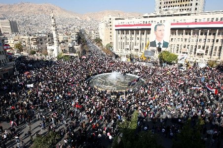 &quot;Masacru fără precedent&quot;. Peste 100 de protestatari sirieni, ucişi într-o singură zi