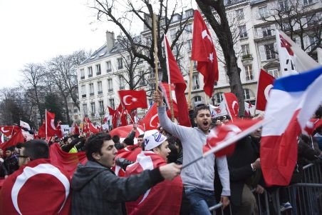 Deputat francez: Turcia reprezintă o ameninţare pentru întreaga lume
