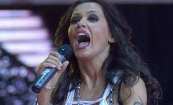 Oana Zăvoranu &quot;se întrece&quot; cu Barack Obama. Cele mai mari scandaluri din 2011 122538