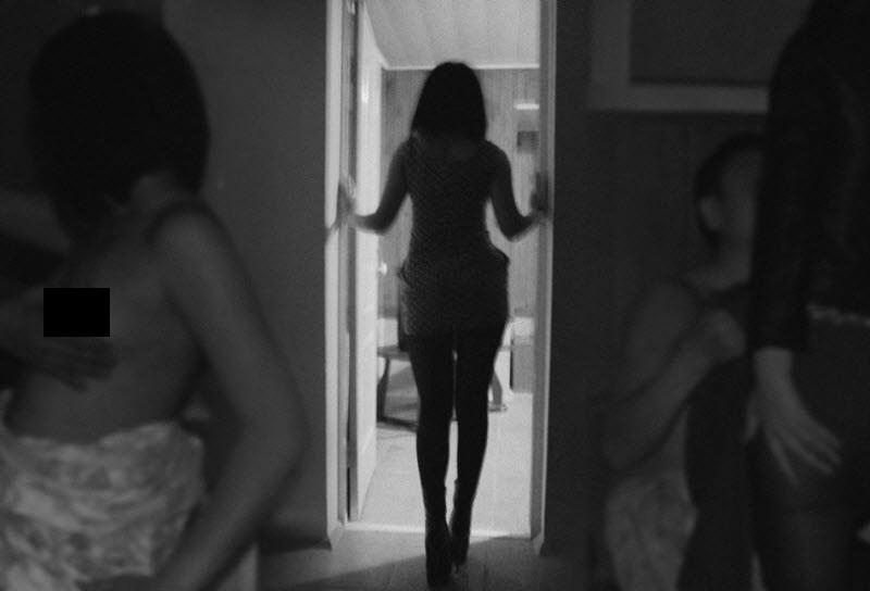 &quot;Sex IN the city&quot;. Reportaj FOTO cutremurător din spatele celei mai vechi meserii din lume 124223