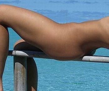 I-a intrat o bară-n ....! Câştigătoarea Next Top Model America s-a dezbrăcat pentru fanii de pe Twitter 124594