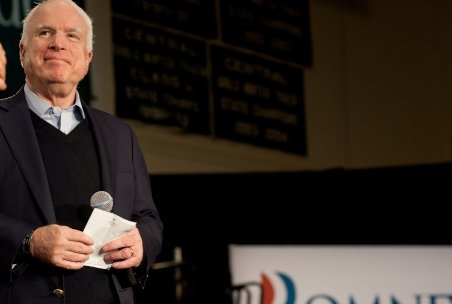 John McCain: Preşedintele Obama va transforma această ţară