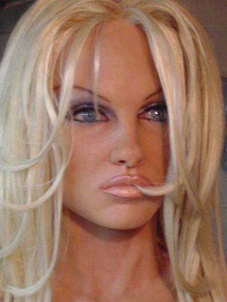 Uite cum a ajuns să arate una din cele mai sexy femei ale planetei. GALERIE FOTO cu transformarea 124970