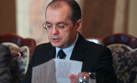 Boc a semnat decizia de numire a lui Andrei Georgescu în funcţia de subsecretar de stat la Sănătate