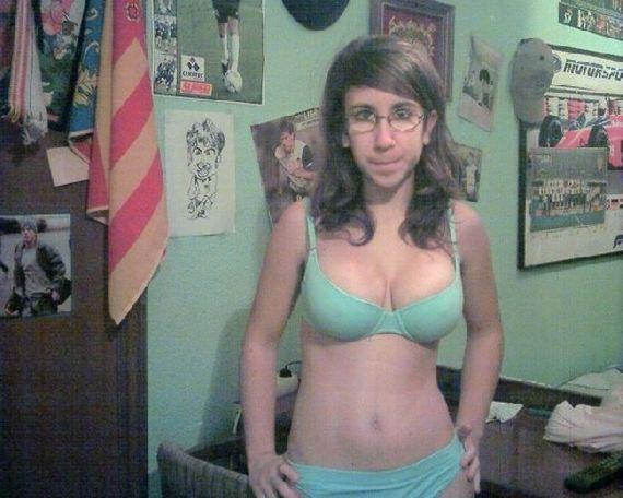 Nu le poţi avea pe toate. Are un corp demenţial, păcat de faţă... GALERIE FOTO  125511