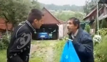 Un bărbat de etnie romă, bătut cu cruzime pentru că ar fi furat o pereche de adidaşi