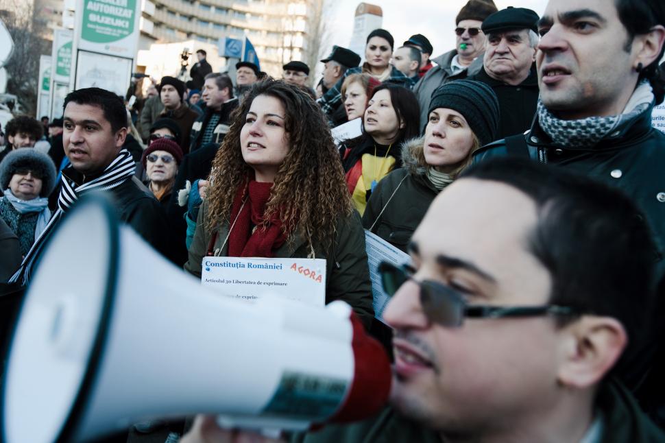 Imagini de la protestele anti-Băsescu 125978