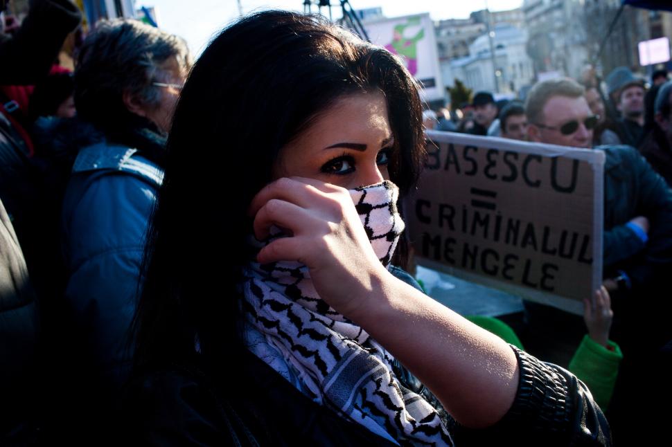 Imagini de la protestele anti-Băsescu 125980