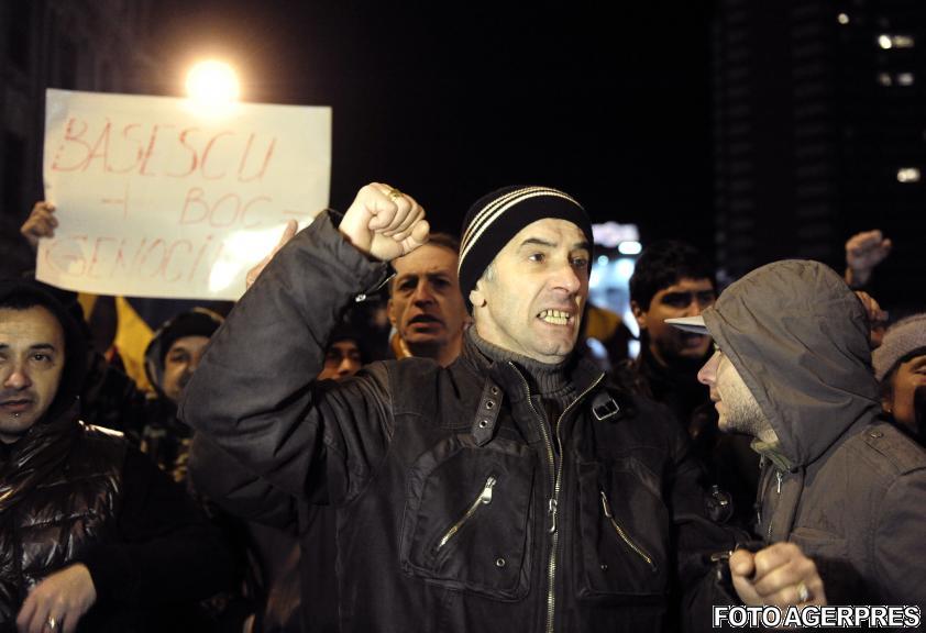 Imagini de la protestele anti-Băsescu 125982
