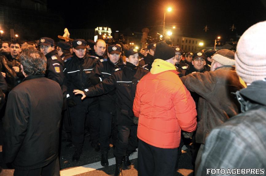 Imagini de la protestele anti-Băsescu 125985