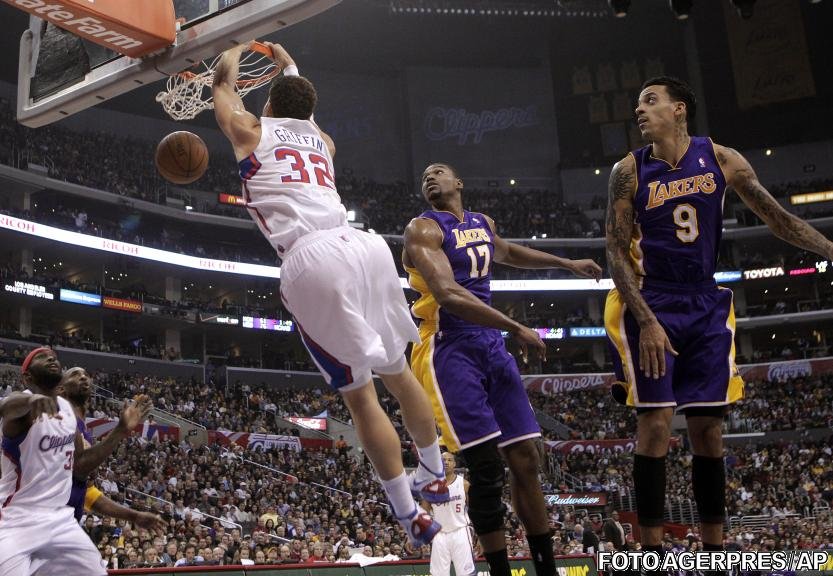 Kobe Bryant a marcat din nou peste 40 de puncte, dar Lakers a pierdut duelul cu Clippers