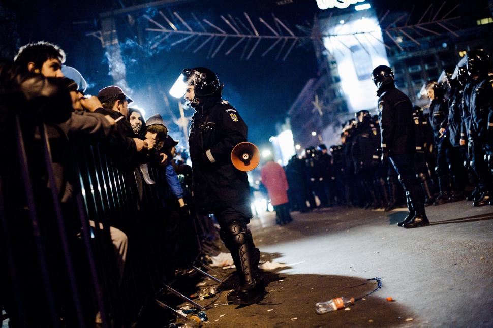 Suporter dinamovist: Noi protestăm faţă de Legea 4. Nu avem nimic cu Arafat, nici măcar cu jandarmii 126253