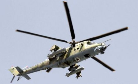 Un elicopter al NATO s-a prăbuşit în Afganistan. Rebelii talibani spun că ei au doborât aparatul