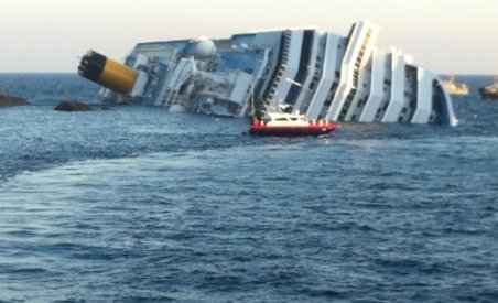 Bilanţul provizoriu al victimelor naufragiului din Italia: şapte morţi şi 28 de dispăruţi