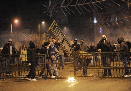 Sorin Oprescu: Pagubele înregistrate în cursul protestelor se ridică la 270.000 de euro