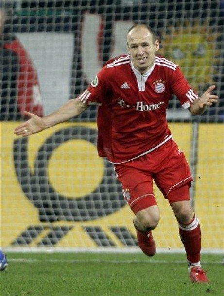 UEFA a anunţat echipa ideală a anului 2011 126634