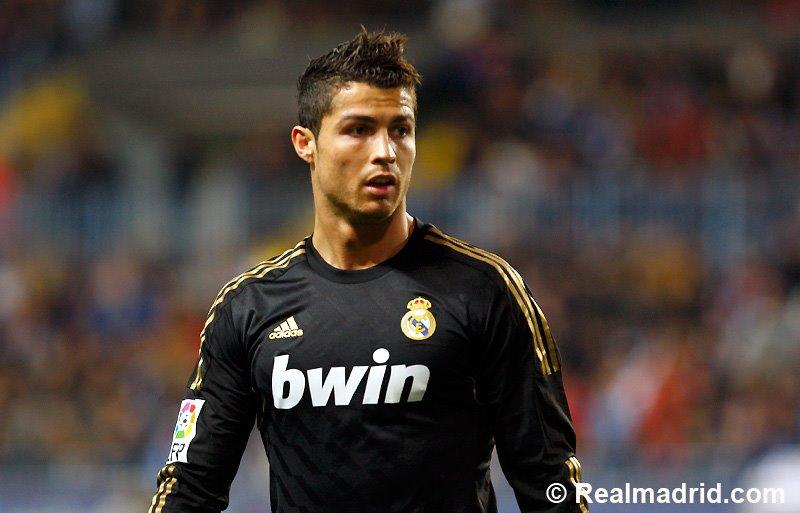 UEFA a anunţat echipa ideală a anului 2011 126639