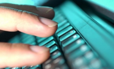 Producătorul de anti-virus McAfee anunţă că un defect de soft face calculatoarele vulnerabile