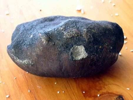 Un meteorit de 7 kg, descoperit în Maroc, provine de pe Marte
