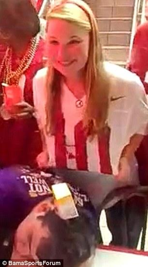 YouTube-ul a scos aceste imagini în mai puţin de 5 minute. Gestul revoltător care a şocat lumea 126766