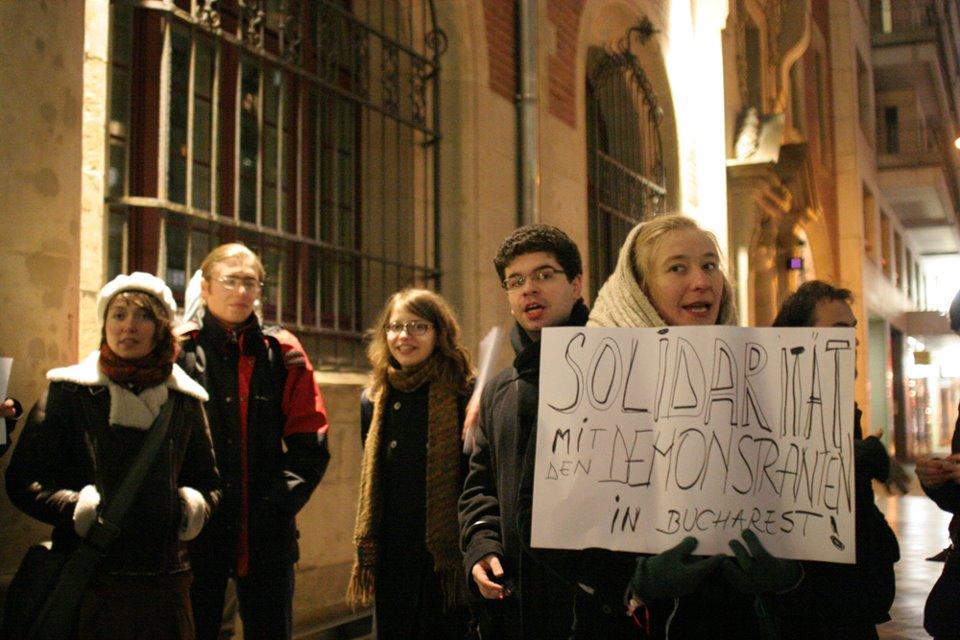 Va rugăm să ne scuzaţi, nu trimitem cât furaţi. Vezi mesajele românilor din diaspora pentru guvernanţi 127242