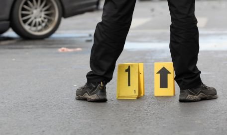 Scene ca în filmele poliţiste americane pe străzile din Bucureşti