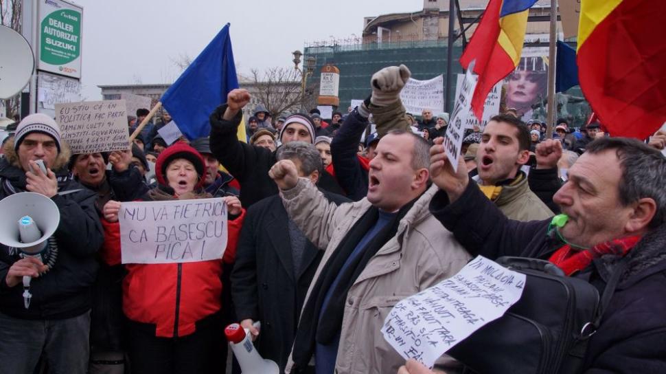 Mitingul de la televiziune, în imagini de la cititorii Antena3.ro 127756