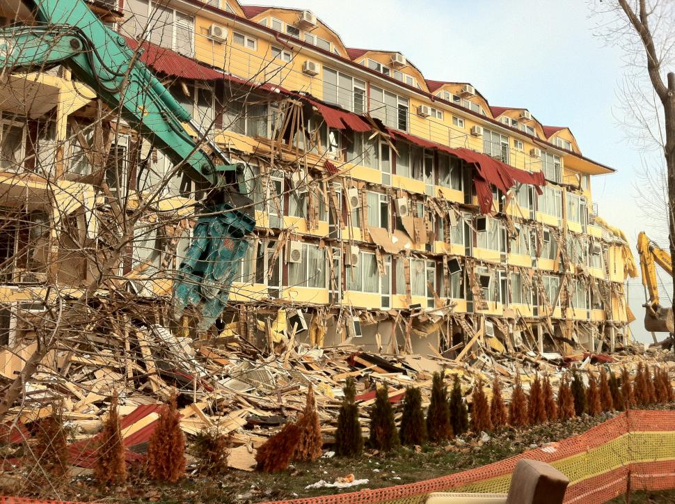 Proprietarul Hotelului Histria şi administratorul firmei sale, reţinuţi pentru evaziune fiscală 127652