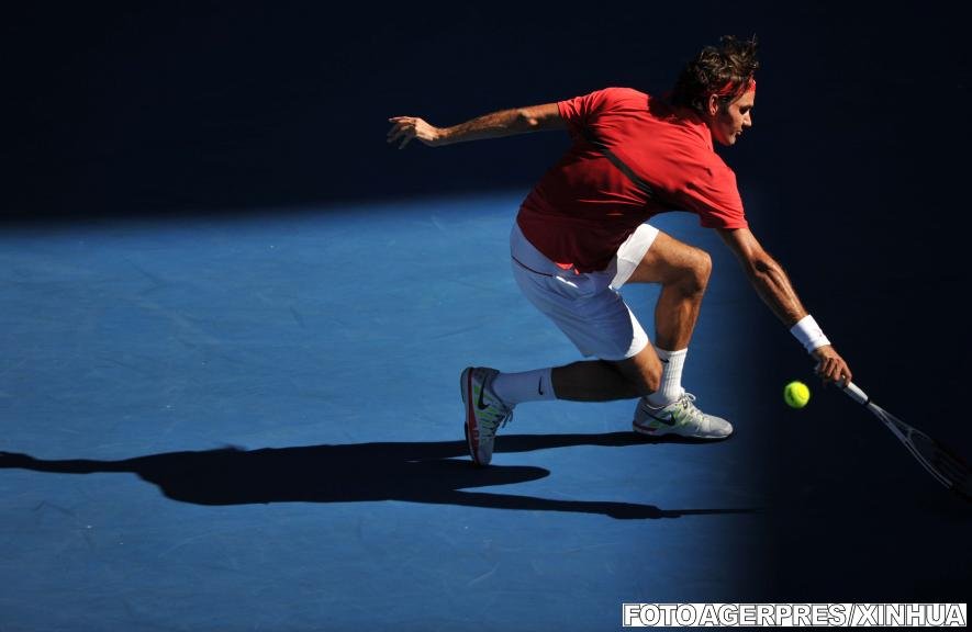 Roger Federer câştigă meciul 1.000 al carierei şi se califică în semifinale la Australian Open
