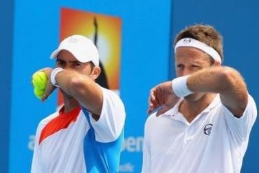 Horia Tecău şi Robert Lindstedt au avut o minge de meci, dar au ratat calificarea în finala de la Australian Open