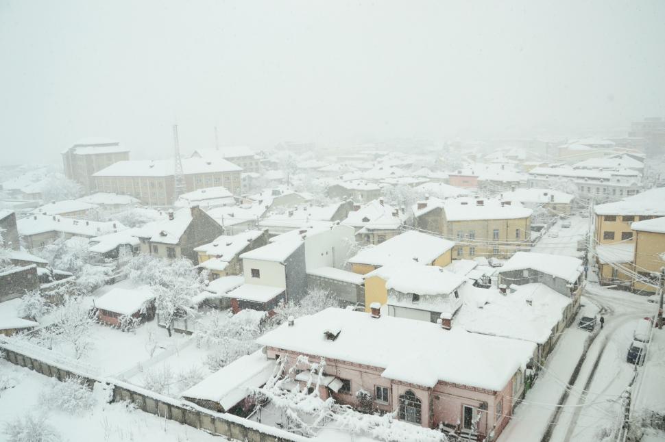 "NIMENI nu vine să ne scape. Stăm aici de 15 ore!", mesaje disperate trimise de utilizatorii www.antena3.ro 128075