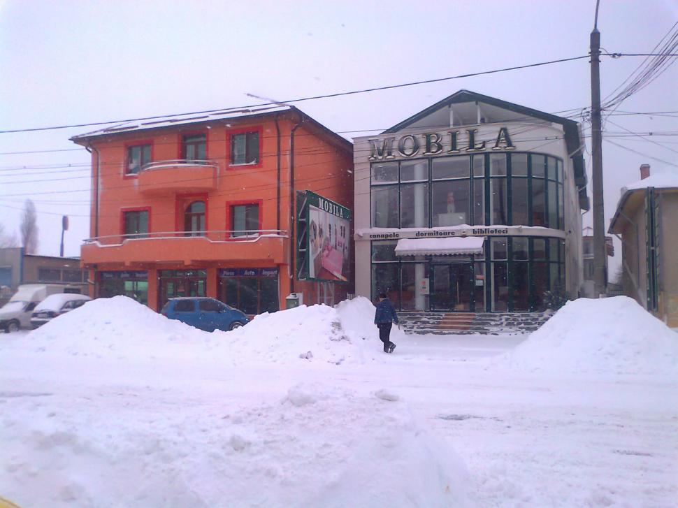 "NIMENI nu vine să ne scape. Stăm aici de 15 ore!", mesaje disperate trimise de utilizatorii www.antena3.ro 128153