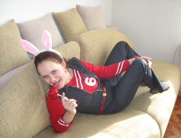 Blonde, bronzate, rujate şi îmbrăcate în roz. Piţipoancele s-au mutat de pe Hi5 pe Facebook 128233