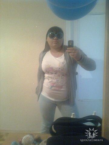 Blonde, bronzate, rujate şi îmbrăcate în roz. Piţipoancele s-au mutat de pe Hi5 pe Facebook 128241