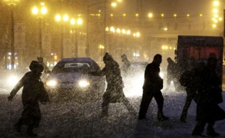 Iarna aruncă Europa de Est în HAOS. Tragedii în lanţ, din cauza ninsorii şi a viscolului