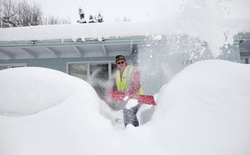 Iarna aruncă Europa de Est în HAOS. Tragedii în lanţ, din cauza ninsorii şi a viscolului 128252