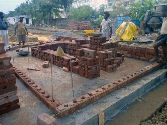 Case ieftine pentru nevoiaşii din Asia 128691